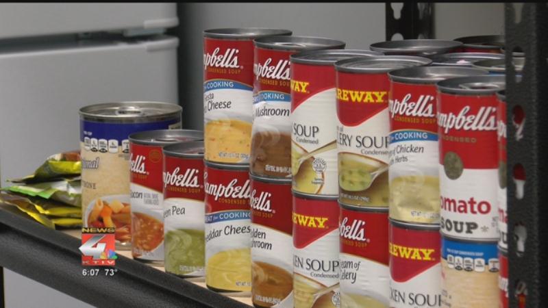 Sioux City North High School stocks food pantry to help student, families in need